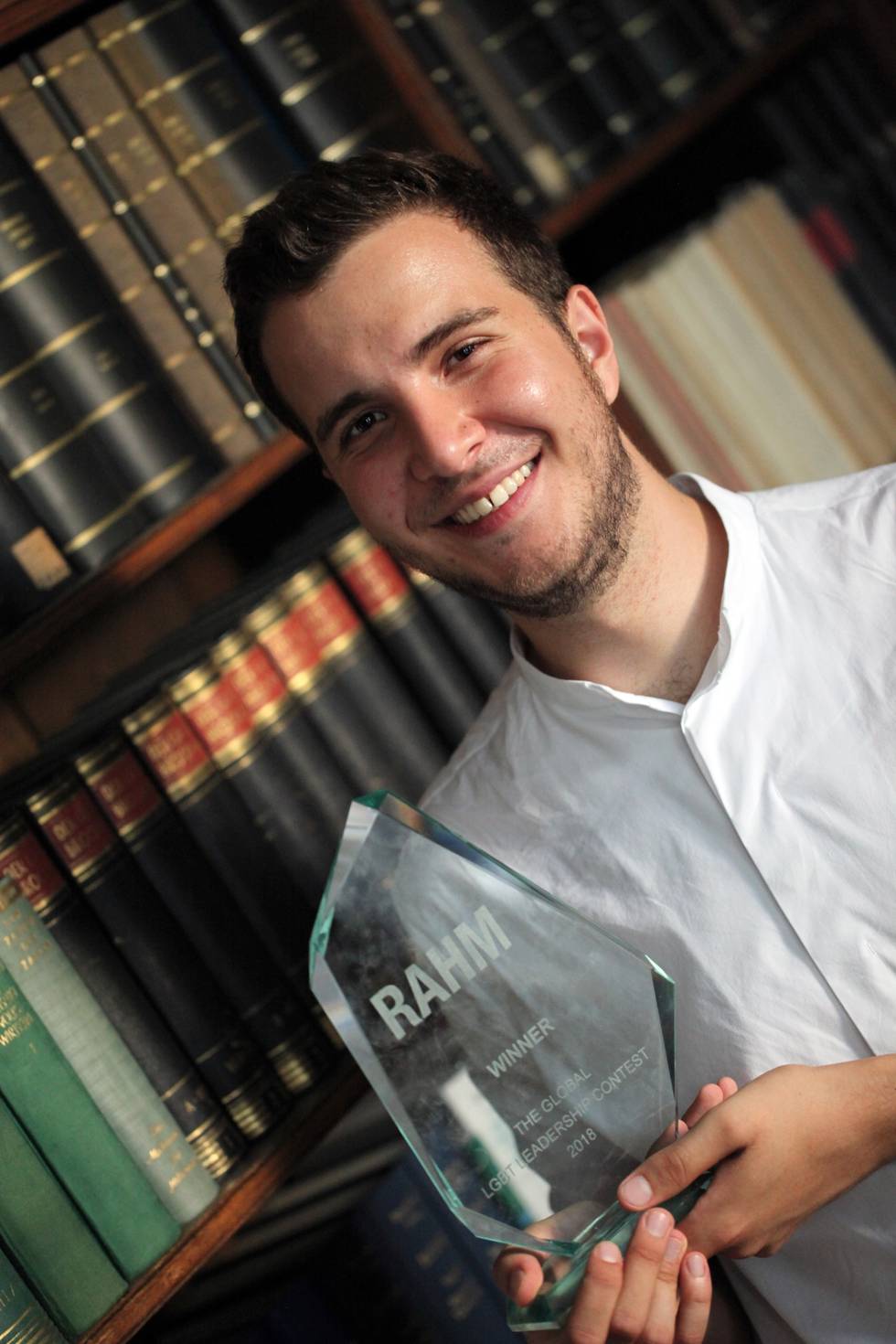 Tarek-Hassan,-Gewinner-des-RAHM-Contests-2018-in-Berlin--RAHM18_Top00032_CaroKadatz.jpg Tarek-Hassan,-Gewinner-des-RAHM-Contests-2018-in-Berlin--RAHM18_Top00032_CaroKadatz.jpg